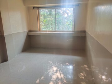 Room in 2 BHK Apartment at Kamaal Chok – for Sale