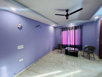 Team Area in 2 BHK Apartment at SAS Tower, Sector 38 – for Rent