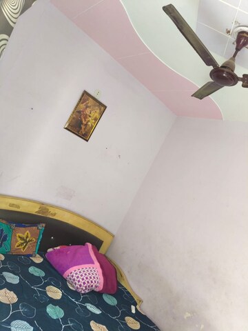 Furnished Amenities in 2 BHK Builder Floor at Dwarka Mor – for Rent