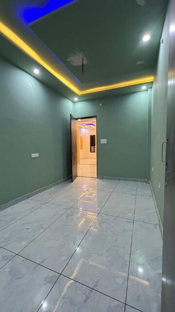 Room in 3 BHK Villa at Naubasta Kala – for Sale