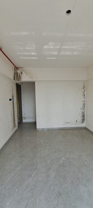 Room in 3 BHK Apartment at Shakti One Luxuria, Kopar Khairane – for Sale