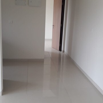 Room in 1 BHK Apartment at Godrej Nest Kandivali, Gokul Nagar – for Rent