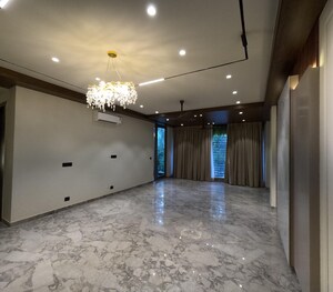 Bedroom in 4 BHK Builder Floor at Kohli One Malibu Town, Sector 47 – for Sale