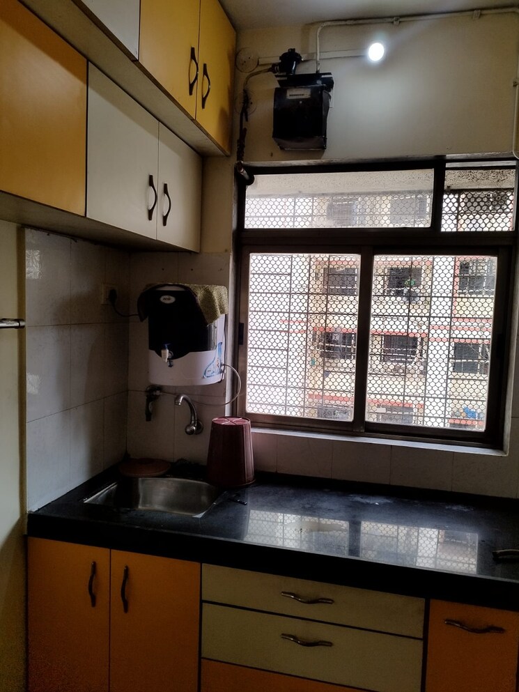Kitchen, horizon-height 1 Bedroom 459 Sq.Ft. Apartment In Kasarvadavali Thane 8442199