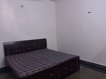 Bedroom in 2 BHK Builder Floor at Sector 1 – for Rent