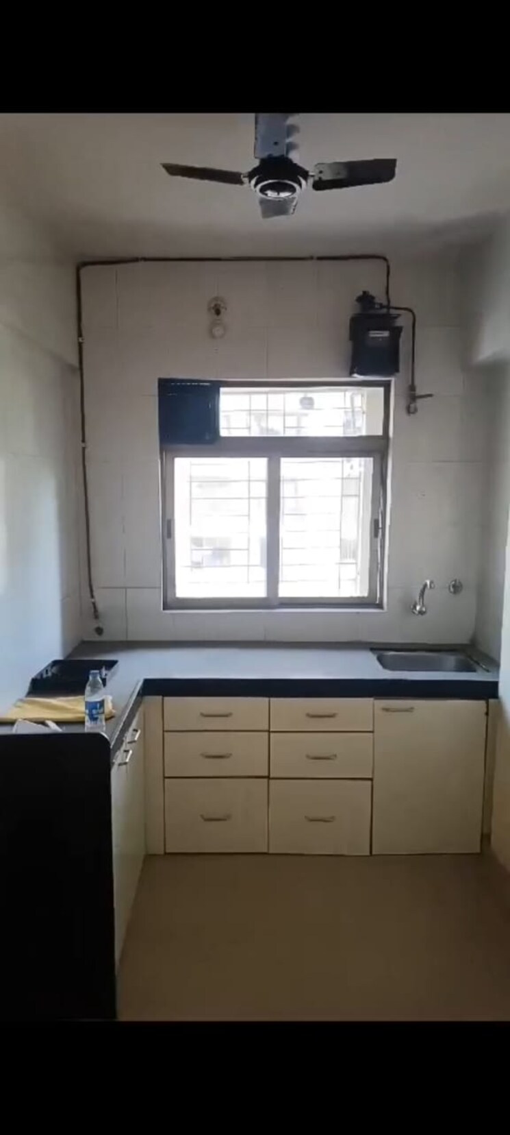 Kitchen, horizon-height 2 Bedroom 659 Sq.Ft. Apartment In Kasarvadavali Thane 8442308