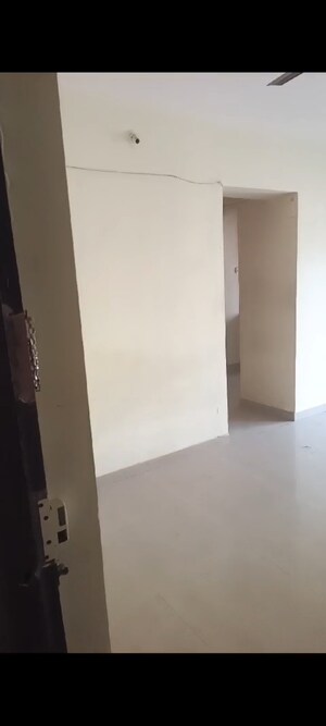 Room in 2 BHK Apartment at Horizon Height, Kasarvadavali – for Sale