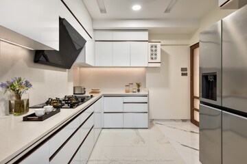 2 BHK Apartment For Rent in RNA NG Eclat, Andheri West