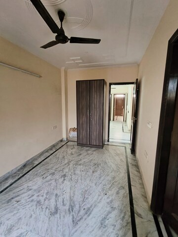 2.5 BHK Apartment For Rent in Sahridaya Apartments, Paschim Vihar