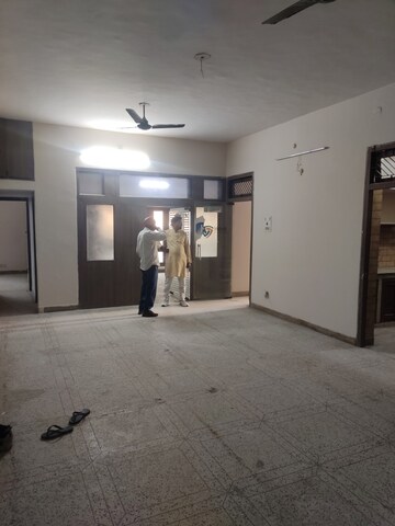 Floor Plan in  Office Space at Gomti Nagar – for Rent