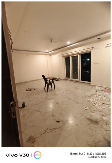 Room in 6+ BHK Villa at Gomti Nagar – for Rent