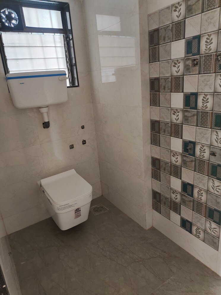 Bathroom, vasai west 2 Bedroom 1035 Sq.Ft. Apartment In Vasai West Palghar 8442541