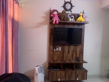 Furnished Amenities in 3 BHK Builder Floor at Bharat Residency Gurgaon, Sector 15 – for Rent
