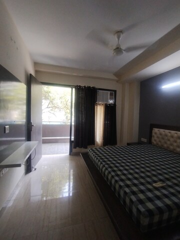 Kitchen in 1 BHK Builder Floor at Ansal Sushant Lok I, Sector 43 – for Rent