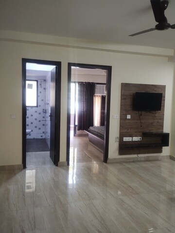 Kitchen in 1 BHK Builder Floor at Ansal Sushant Lok I, Sector 43 – for Rent