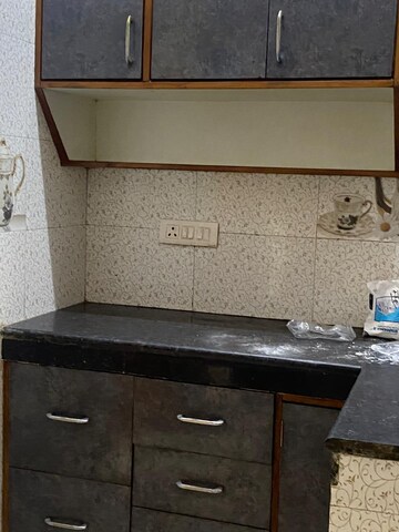 Kitchen in 2.5 BHK Builder Floor at Mayur Vihar – for Rent