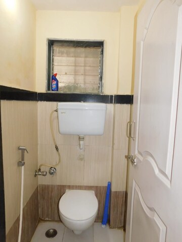 Bathroom in 1 BHK Apartment at Sapphire Lakeside, Powai – for Sale