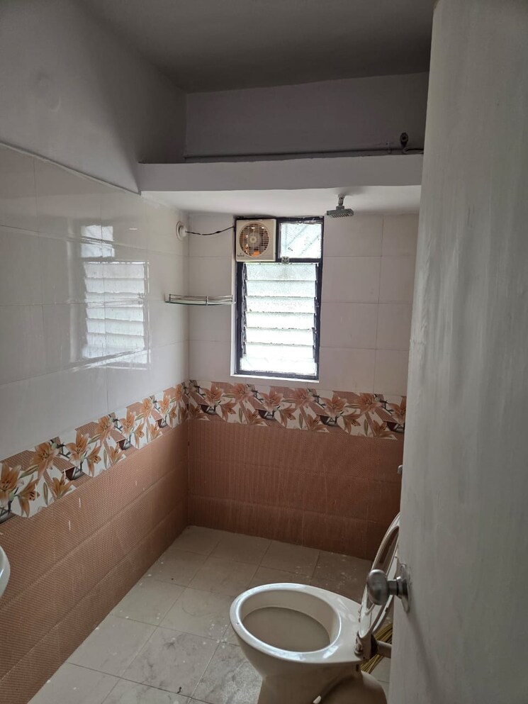 Bathroom, viman nagar 5 Bedroom 3200 Sq.Ft. Villa In Viman Nagar Pune 8442596