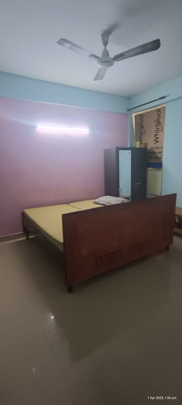Furnished Amenities in 2 BHK Apartment at Eros Southend Apartments, Charmwood Village – for Rent