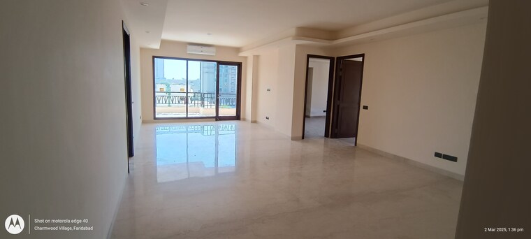 Room, eros-edenwood-towers 4 Bedroom 3384 Sq.Ft. Apartment In Lakkarpur Faridabad 8442666