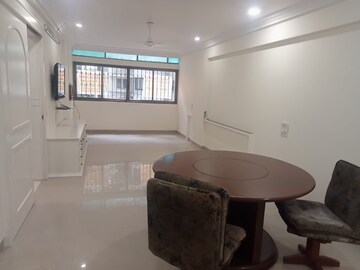 Living Room in 3 BHK Apartment at Shilpa Apartment Santacruz West, Santacruz West – for Rent