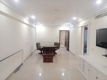 Living Room in 3 BHK Apartment at Shilpa Apartment Santacruz West, Santacruz West – for Rent
