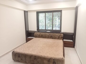 Bedroom in 3 BHK Apartment at Shilpa Apartment Santacruz West, Santacruz West – for Rent