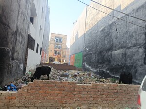  Plot For Sale in Girp Society, Dlf Ankur Vihar