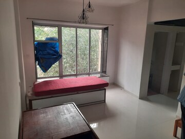 Bedroom in 1 BHK Apartment at Andheri West – for Rent