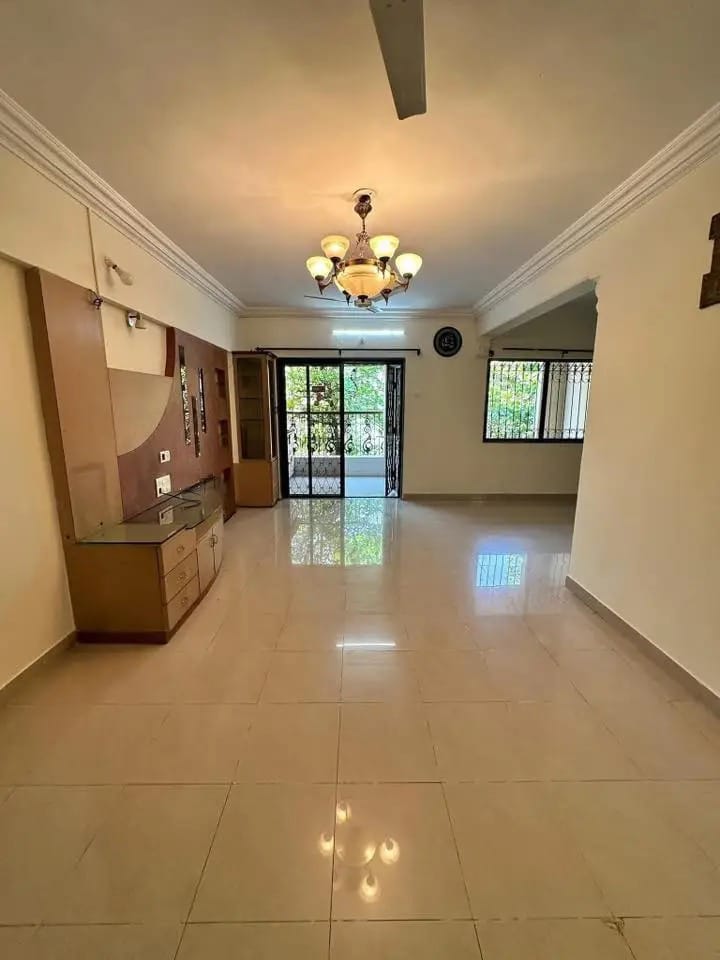 3 BHK 1680 Sq.Ft. Apartment in Flower Valley Apartment