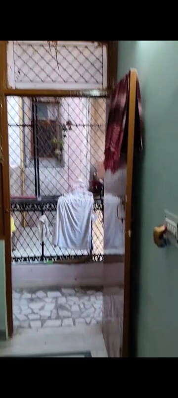 Bathroom in 1 BHK Builder Floor at Vaishali Sector 2 – for Sale