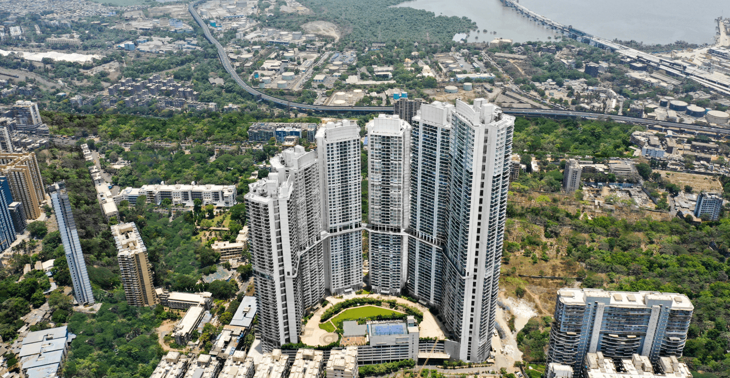 2 BHK + Pooja Room,Extra Room Apartment For Rent in LnT Crescent Bay T3