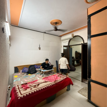 Bedroom in 1.5 BHK Builder Floor at Kalkaji – for Rent