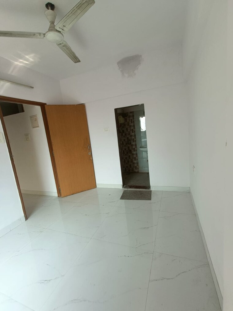 Room, shree-ostwal-orchid-building-no-9-to-12 1 Bedroom 695 Sq.Ft. Apartment In Mira Road Thane 8442864