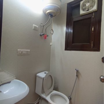 Bathroom in 3 BHK Builder Floor at Kailash Colony – for Rent