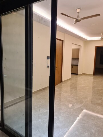 Building Lobby in 2 BHK Builder Floor at Sector 21 – for Rent