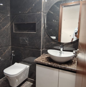 Bathroom in 4 BHK Builder Floor at Boutique Residential Apartments G-88, Saket – for Sale