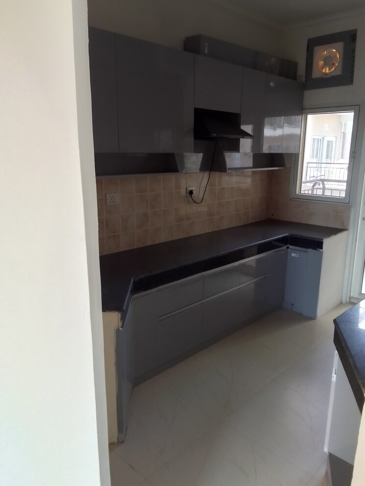 Kitchen, ramprastha-awho 4 Bedroom 2150 Sq.Ft. Apartment In Sector 95 Gurgaon 8442916