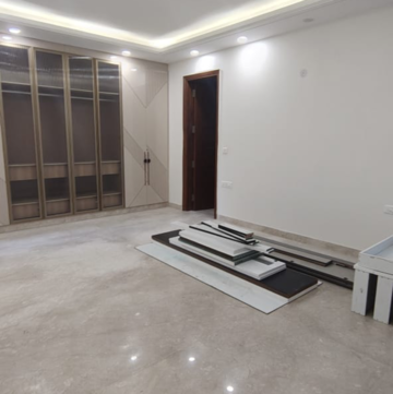Room in 4 BHK Builder Floor at Boutique Residential Apartments G-88, Saket – for Sale