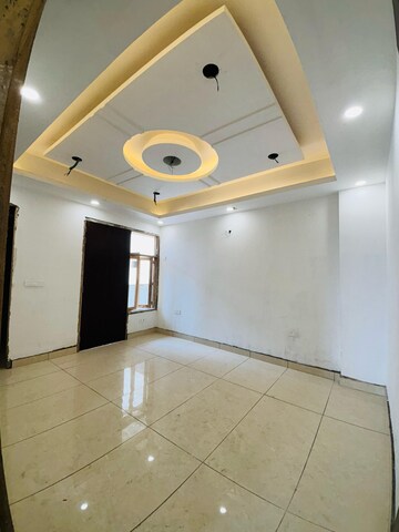Kitchen in 3.5 BHK Apartment at VVIP Mangal, Raj Nagar Extension – for Rent