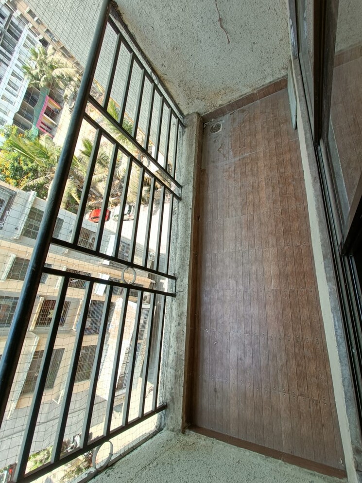 Balcony, ostwal-height 1 Bedroom 620 Sq.Ft. Apartment In Mira Road Thane 8442918
