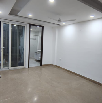 Room in 3.5 BHK Builder Floor at Shivalik Colony – for Rent