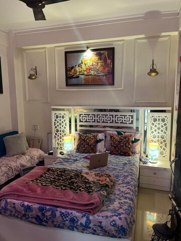 Bedroom in 2 BHK Apartment at KW Srishti, Raj Nagar Extension – for Rent