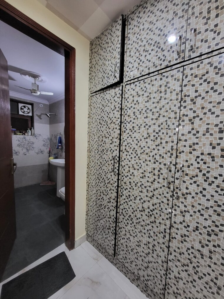 undefined, sector 43 4 Bedroom 270 Sq.Ft. Builder Floor In Sector 43 Faridabad 8442963