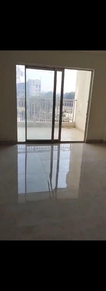 Room in 3.5 BHK Apartment at VVIP Mangal, Raj Nagar Extension – for Rent