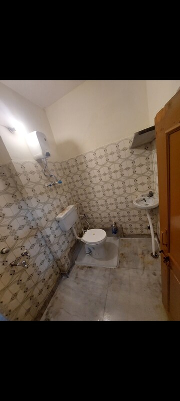 Bathroom in 1 BHK Apartment at Aadharshila Apartment, Sarita Vihar – for Rent