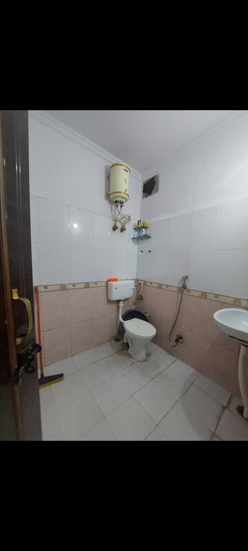 Bathroom in 1 BHK Apartment at Aadharshila Apartment, Sarita Vihar – for Rent