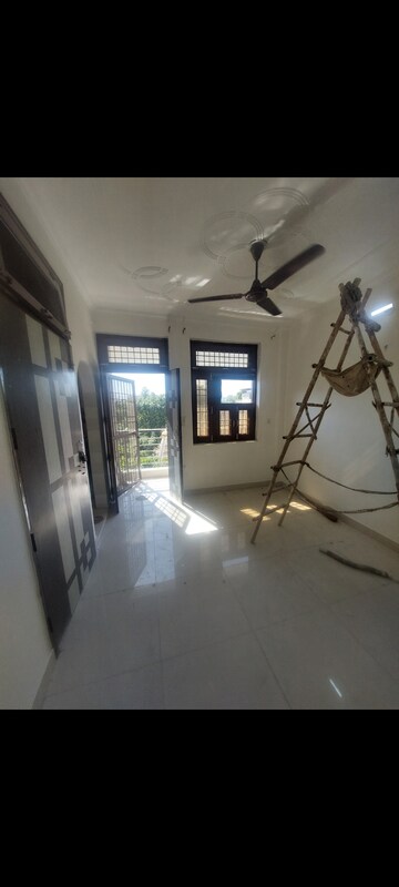 Living Room in 1 BHK Apartment at Aadharshila Apartment, Sarita Vihar – for Rent