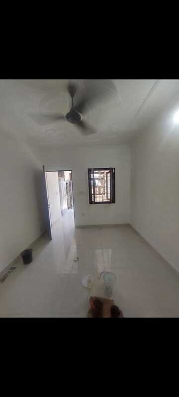 Room in 1 BHK Apartment at Aadharshila Apartment, Sarita Vihar – for Rent