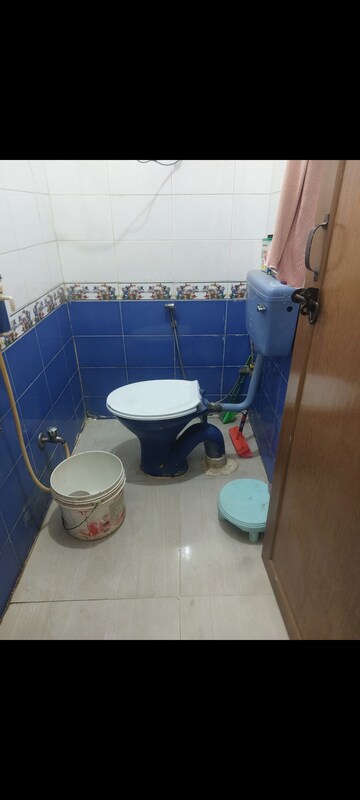 Attached Bathroom in 1 BHK Apartment at Sarita Vihar – for Rent
